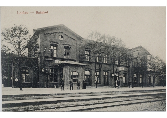 Miasto chce przywrócić dawny wygląd dworca. Tutaj na pocztówce z ok. 1919 r. 